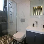 Apartament Caglar *
