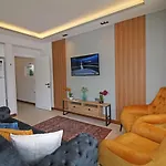 Caglar Apartament